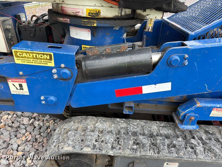 image for item YA3295 2016 SkyLift MA61TD tracked boom lift