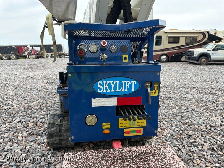 image for item YA3295 2016 SkyLift MA61TD tracked boom lift