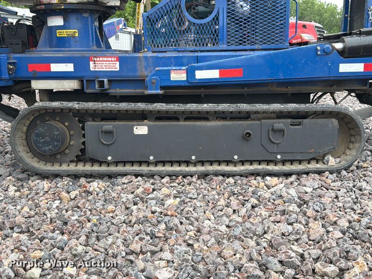image for item YA3295 2016 SkyLift MA61TD tracked boom lift