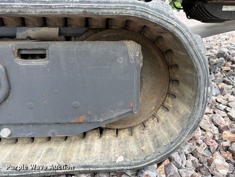 image for item YA3295 2016 SkyLift MA61TD tracked boom lift