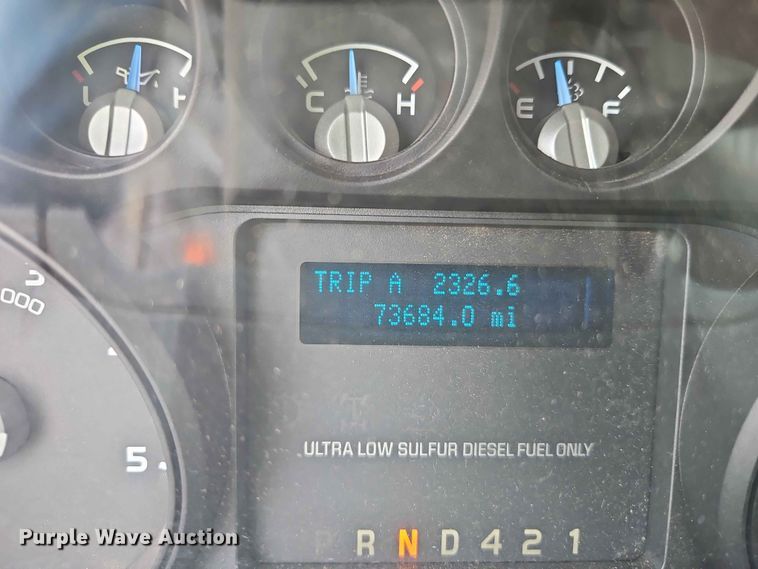 image for item YA3299 2015 Ford F750 Super Duty chipper truck