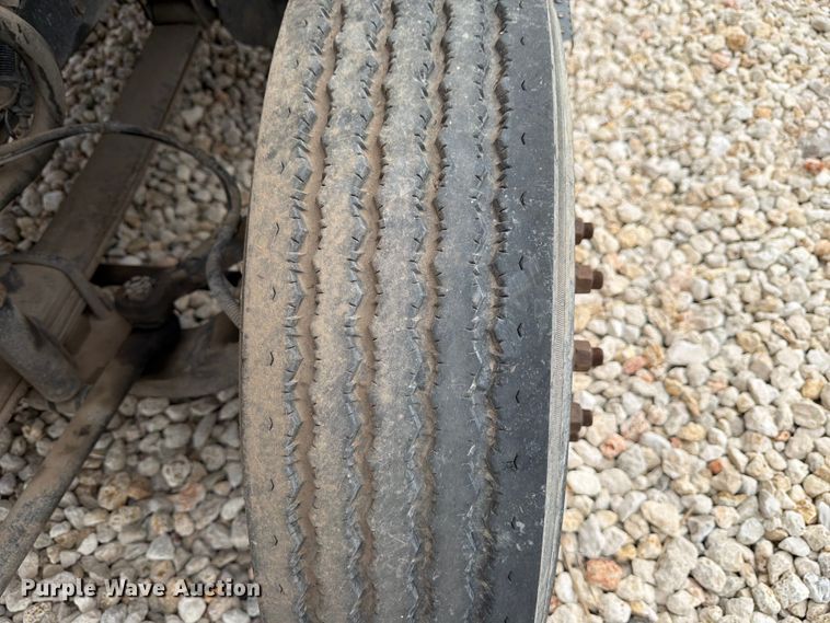 image for item YA3312 2013 Ford F650 Super Duty chipper truck
