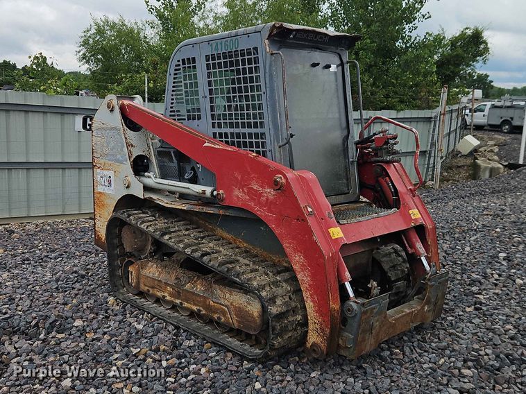 image for item YA3402 2016 Takeuchi TL12 tracked skid steer loader