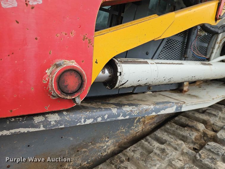 image for item YA3402 2016 Takeuchi TL12 tracked skid steer loader