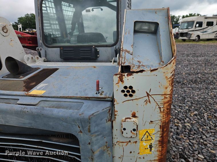 image for item YA3402 2016 Takeuchi TL12 tracked skid steer loader