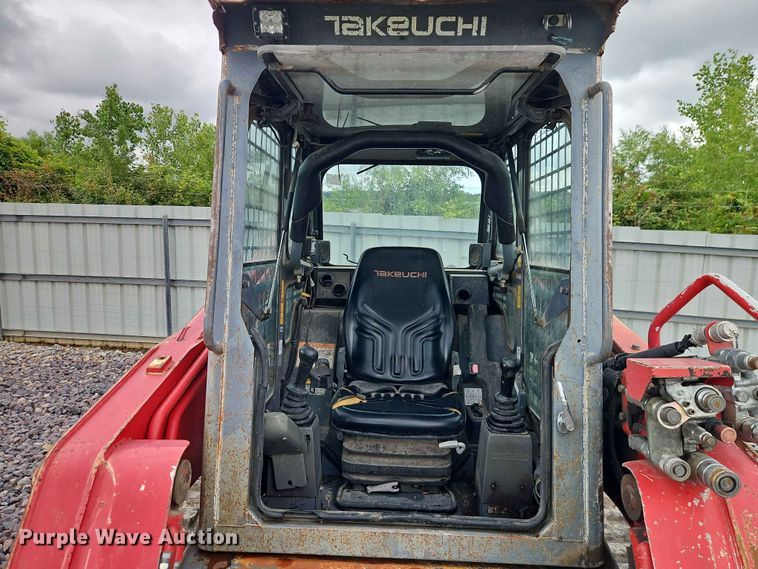 image for item YA3402 2016 Takeuchi TL12 tracked skid steer loader