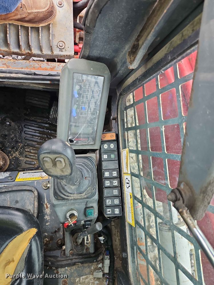 image for item YA3402 2016 Takeuchi TL12 tracked skid steer loader