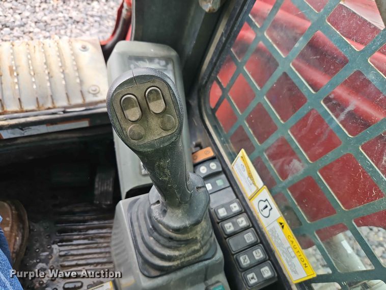 image for item YA3402 2016 Takeuchi TL12 tracked skid steer loader