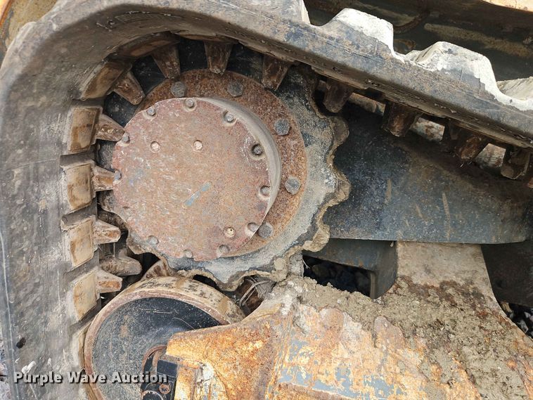 image for item YA3402 2016 Takeuchi TL12 tracked skid steer loader