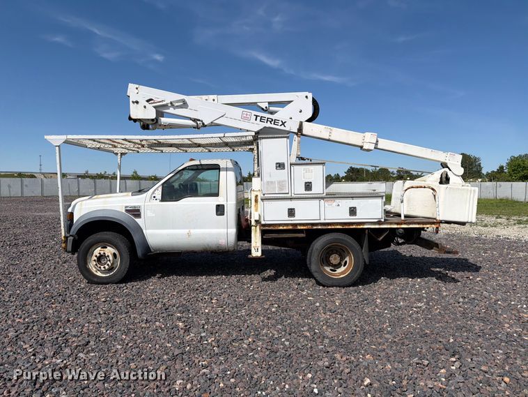 image for item YA3460 2008 Ford F450 Super Duty utility / service truck