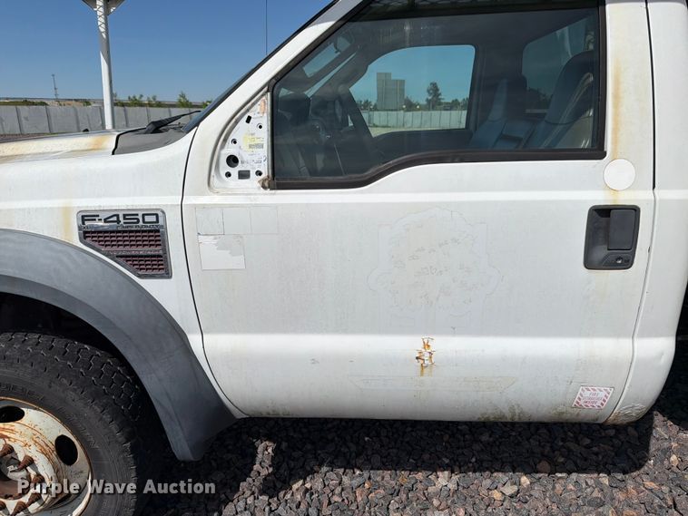 image for item YA3460 2008 Ford F450 Super Duty utility / service truck