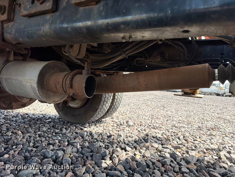 image for item YA3460 2008 Ford F450 Super Duty utility / service truck