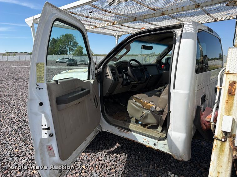 image for item YA3460 2008 Ford F450 Super Duty utility / service truck