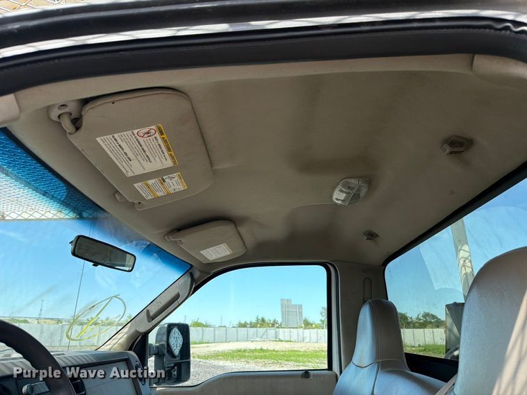 image for item YA3460 2008 Ford F450 Super Duty utility / service truck