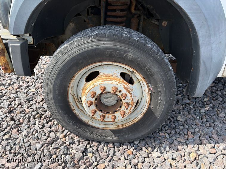 image for item YA3460 2008 Ford F450 Super Duty utility / service truck