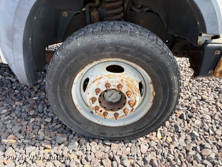 image for item YA3460 2008 Ford F450 Super Duty utility / service truck