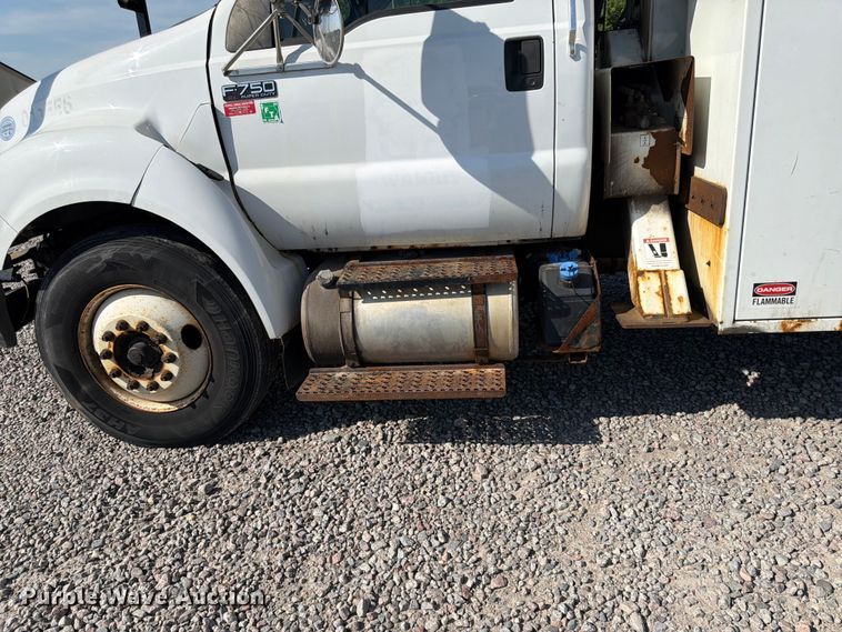 image for item YA3521 2015 Ford F750 Super Duty forestry bucket truck