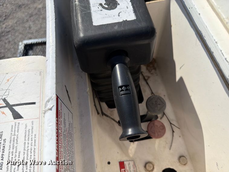 image for item YA3521 2015 Ford F750 Super Duty forestry bucket truck