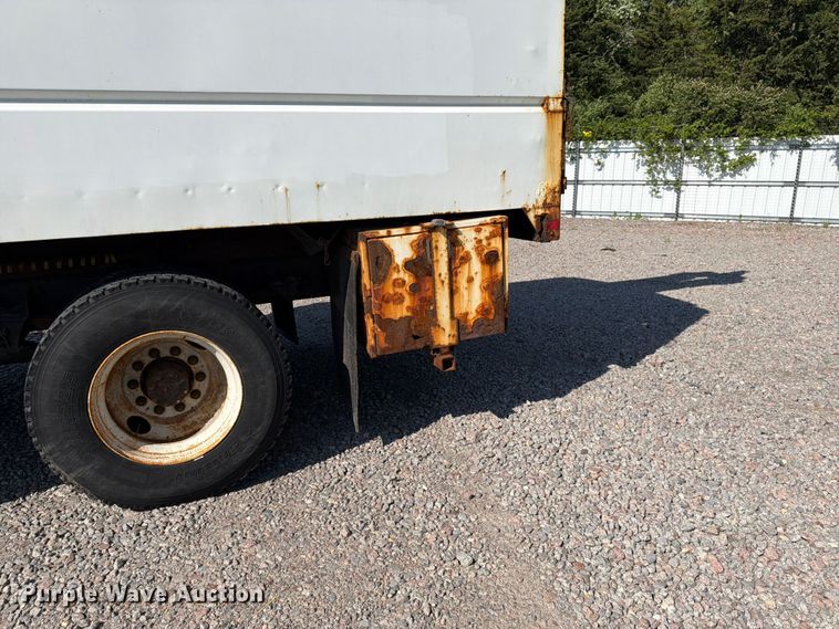 image for item YA3521 2015 Ford F750 Super Duty forestry bucket truck