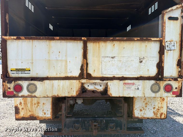 image for item YA3521 2015 Ford F750 Super Duty forestry bucket truck