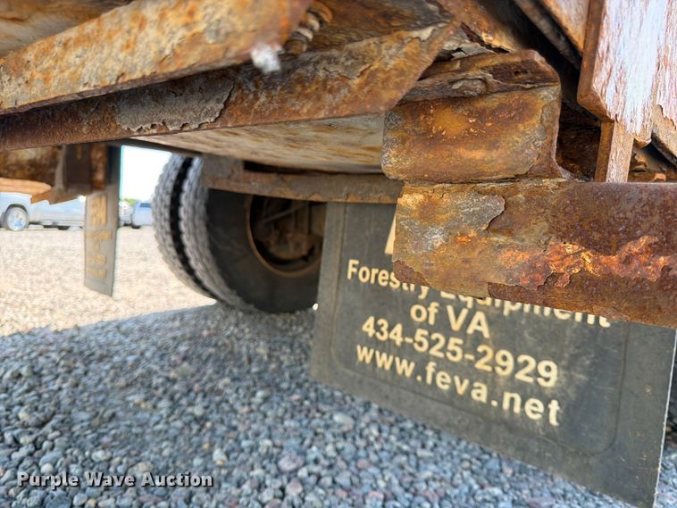image for item YA3521 2015 Ford F750 Super Duty forestry bucket truck