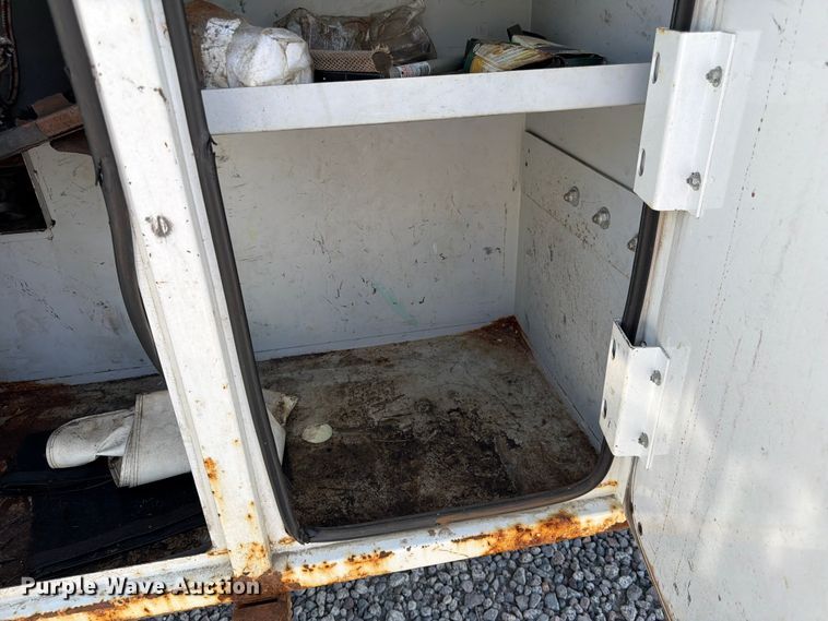 image for item YA3521 2015 Ford F750 Super Duty forestry bucket truck