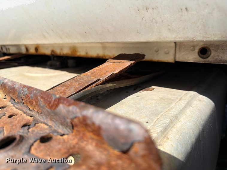 image for item YA3521 2015 Ford F750 Super Duty forestry bucket truck