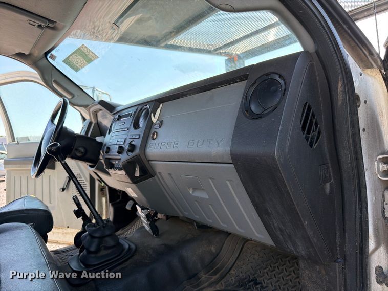 image for item YA3521 2015 Ford F750 Super Duty forestry bucket truck