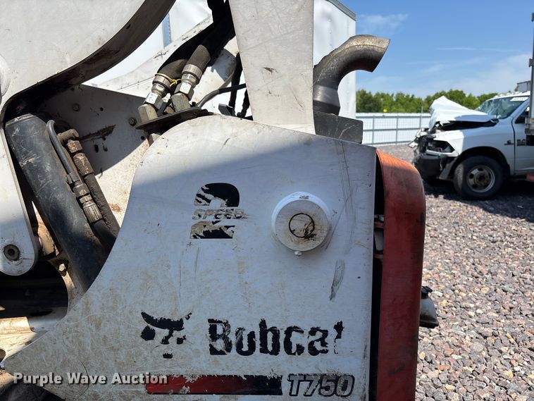 image for item YA3541 2016 Bobcat T750 tracked skid steer loader