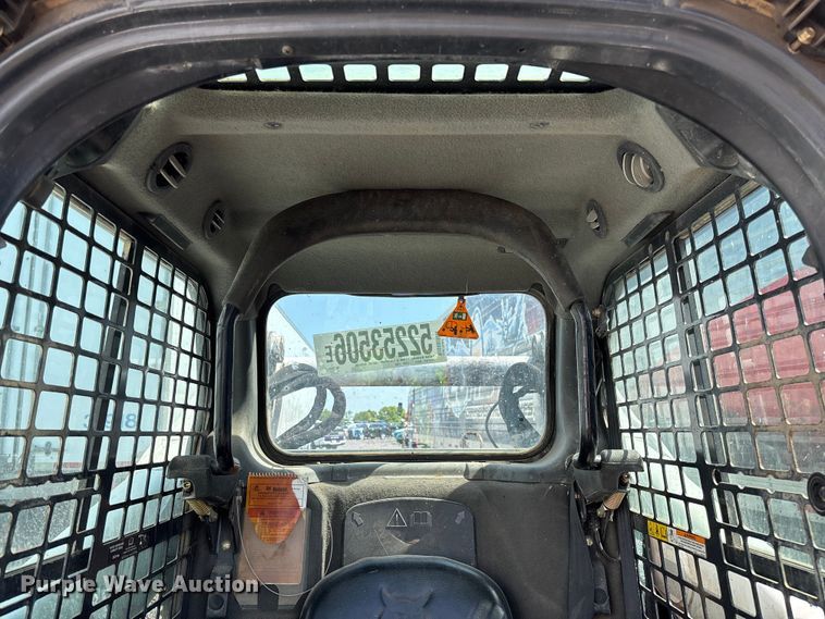 image for item YA3541 2016 Bobcat T750 tracked skid steer loader