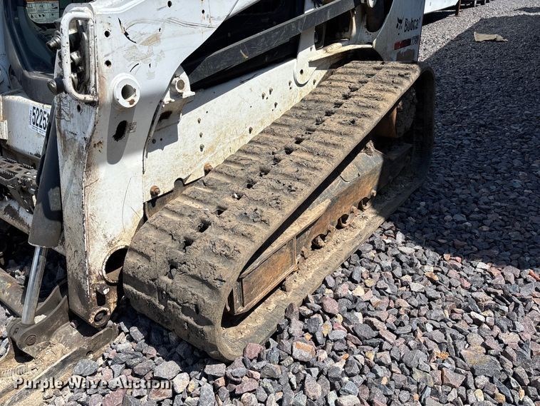 image for item YA3541 2016 Bobcat T750 tracked skid steer loader