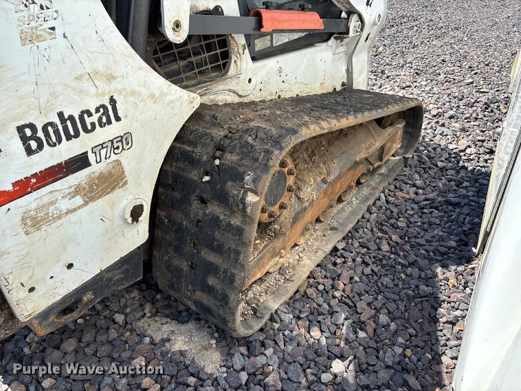 image for item YA3541 2016 Bobcat T750 tracked skid steer loader