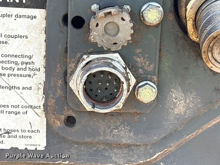 image for item YA3635 2024 John Deere 333G tracked skid steer loader