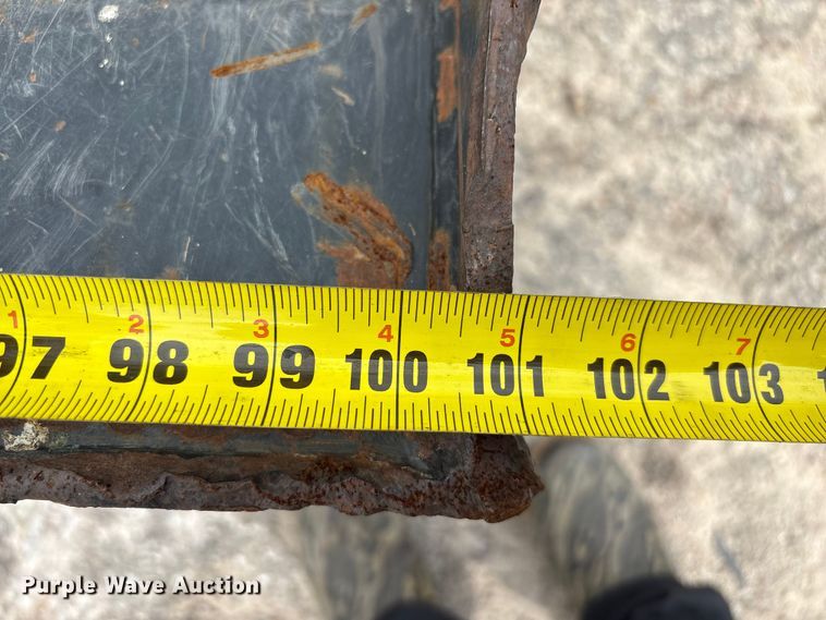 image for item YA3659 2020 Komatsu PC138USLC-11 excavator