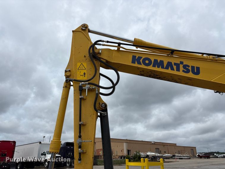 image for item YA3659 2020 Komatsu PC138USLC-11 excavator