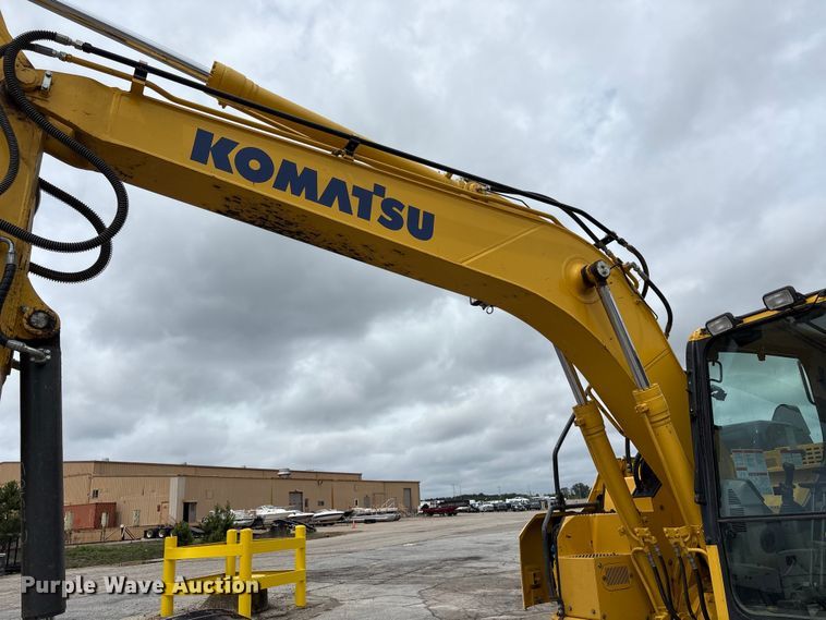 image for item YA3659 2020 Komatsu PC138USLC-11 excavator