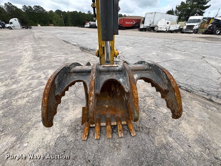 image for item YA3659 2020 Komatsu PC138USLC-11 excavator
