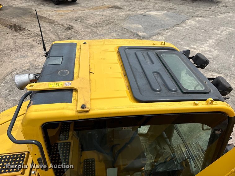 image for item YA3659 2020 Komatsu PC138USLC-11 excavator