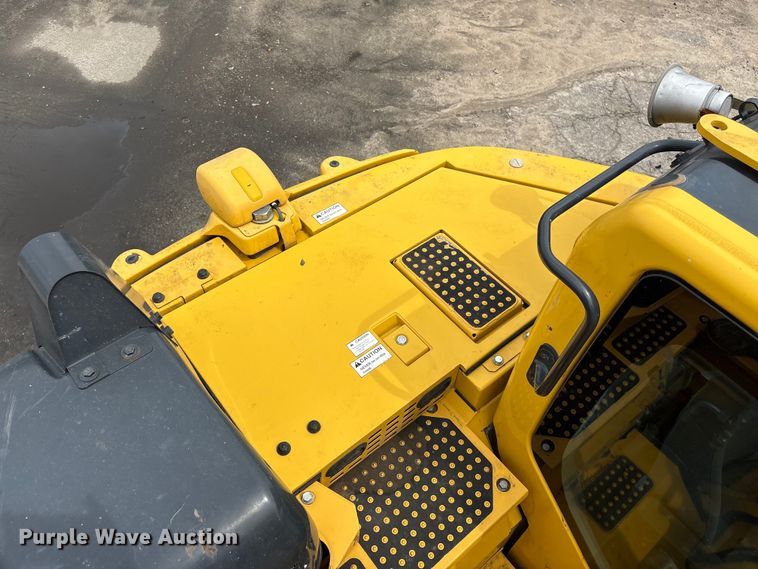 image for item YA3659 2020 Komatsu PC138USLC-11 excavator