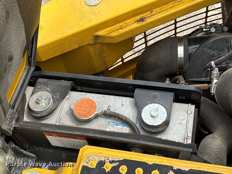 image for item YA3659 2020 Komatsu PC138USLC-11 excavator