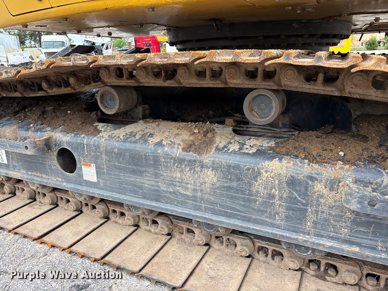 image for item YA3659 2020 Komatsu PC138USLC-11 excavator