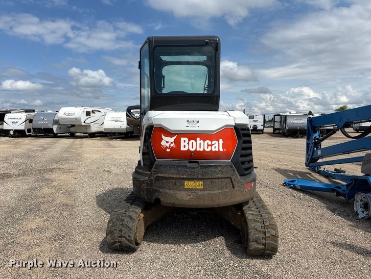 image for item YA3705 2020 Bobcat E35 mini excavator