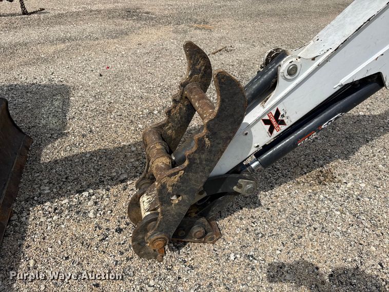 image for item YA3705 2020 Bobcat E35 mini excavator