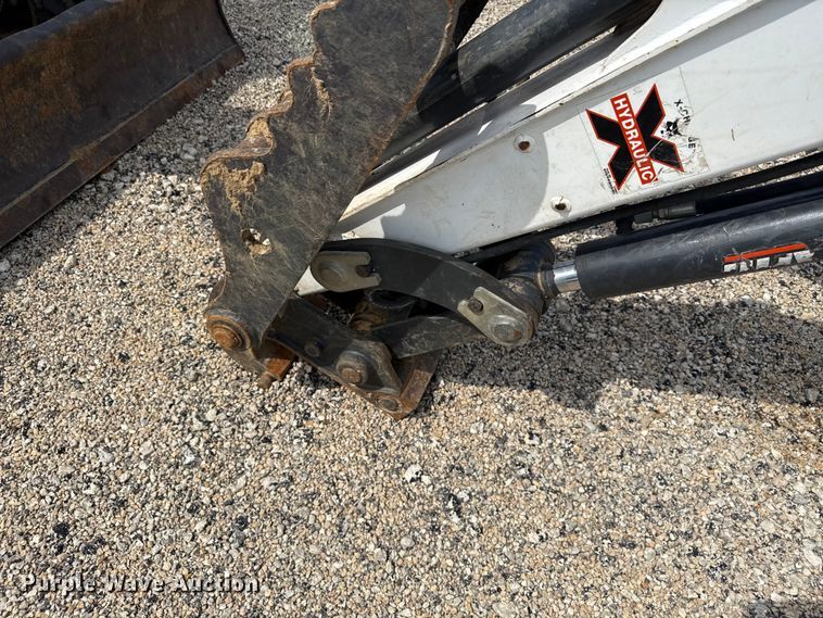 image for item YA3705 2020 Bobcat E35 mini excavator