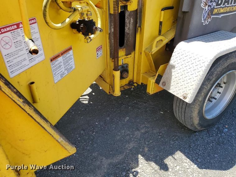 image for item YA3759 Bandit Intimidator 1590XP wood chipper