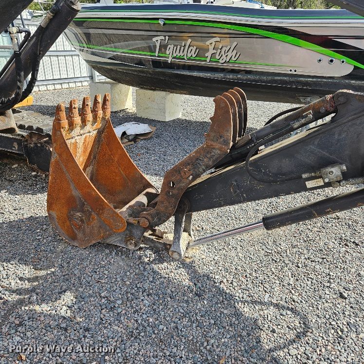 image for item YA3765 2021 John Deere 85G mini excavator