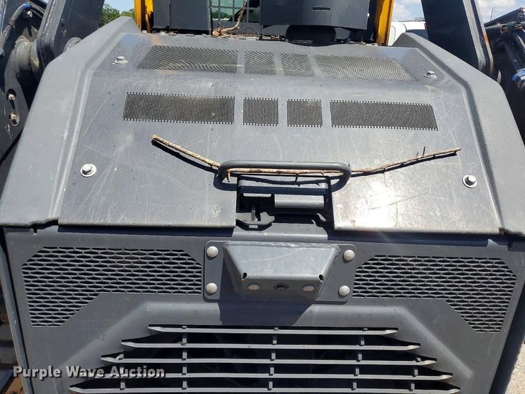 image for item YA3768 2025 John Deere 335 P-Tier tracked skid steer loader