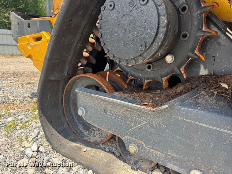 image for item YA3768 2025 John Deere 335 P-Tier tracked skid steer loader