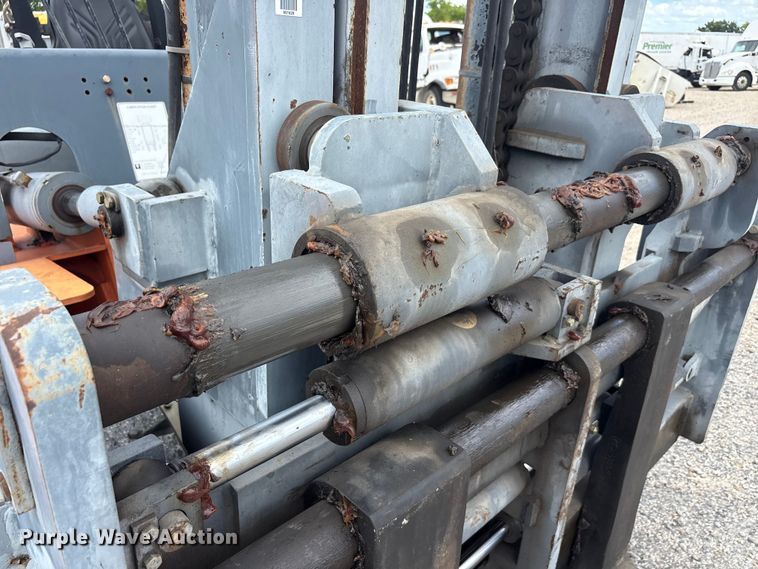 image for item YA3842 Heli FD220 forklift