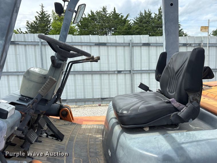 image for item YA3842 Heli FD220 forklift